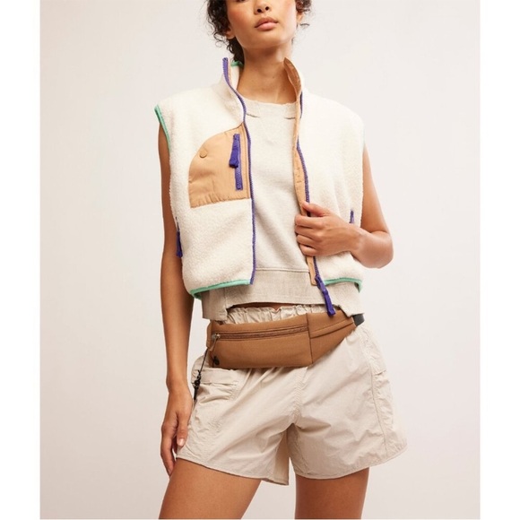 Free People FP MOVEMENT Hit the Slopes Vest / Ivory Retro Combo - Picture 2 of 14